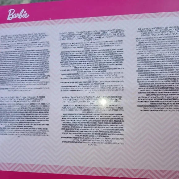 Barbie Cosmetic Set‎ - Picture 4 of 5